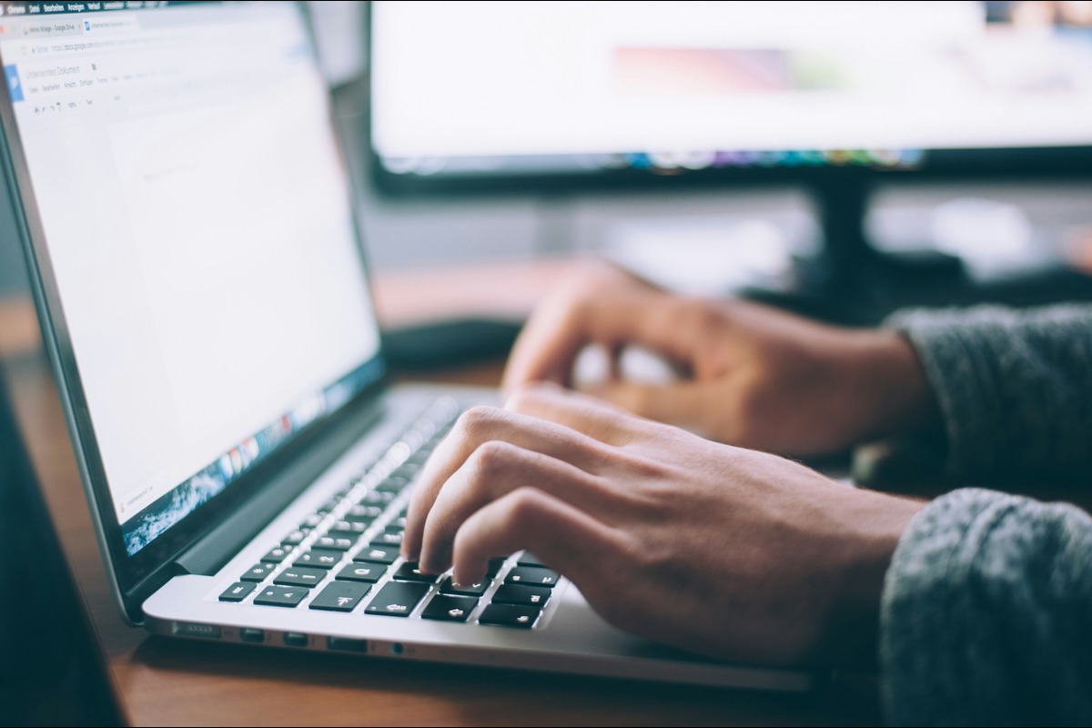 From Static to Dynamic: The Power of video&a In Storytelling