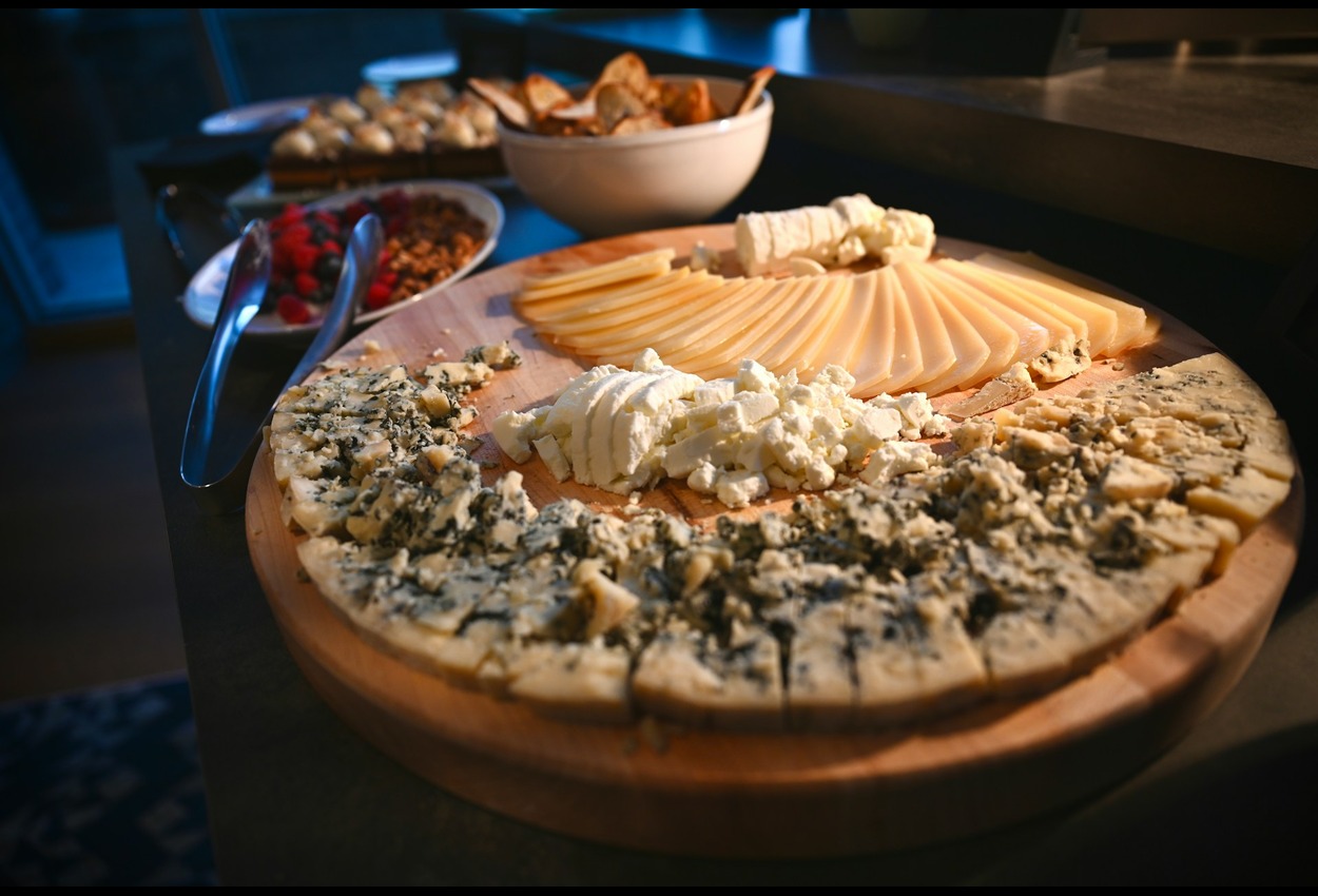 Masgonzola Revealed: History, Flavor and Culinary Uses