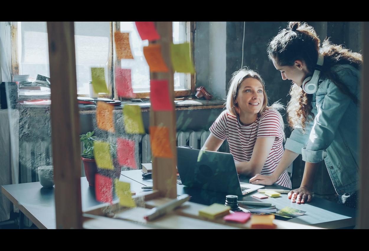 Crackstube: Understanding the Term, sites, and Safety