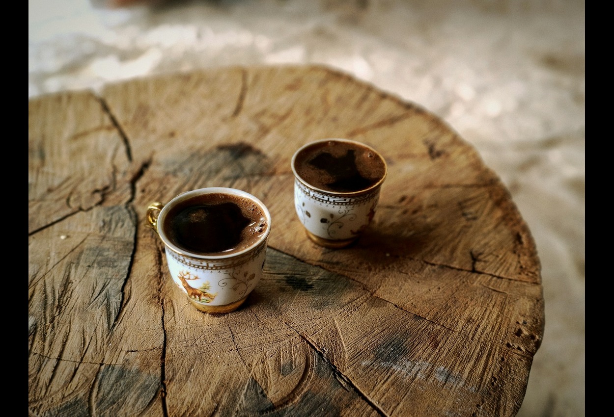 Woodwork Coffee: Creating Flavors with Artisanal Care